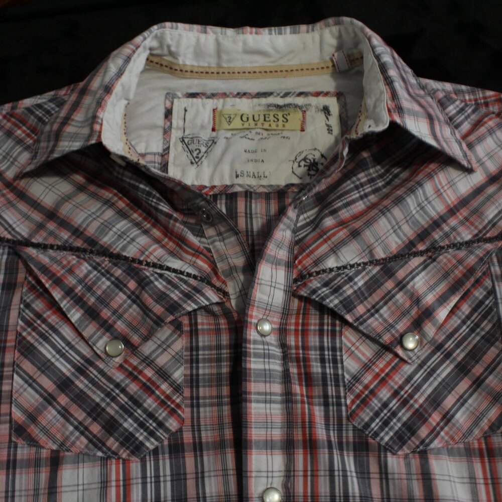 Mens Vintage Guess Button-Up